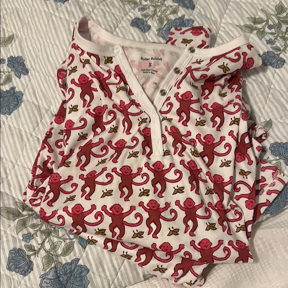 Roller Rabbit White and Pink Monkey Print Top